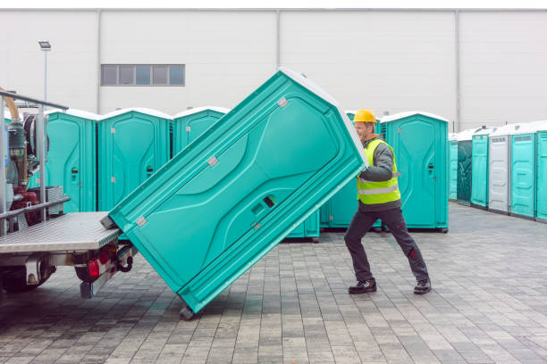 Best Luxury portable toilet rental  in Vcennes, IN