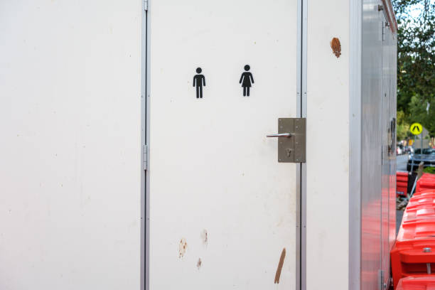 Best Emergency porta potty rental  in Vcennes, IN