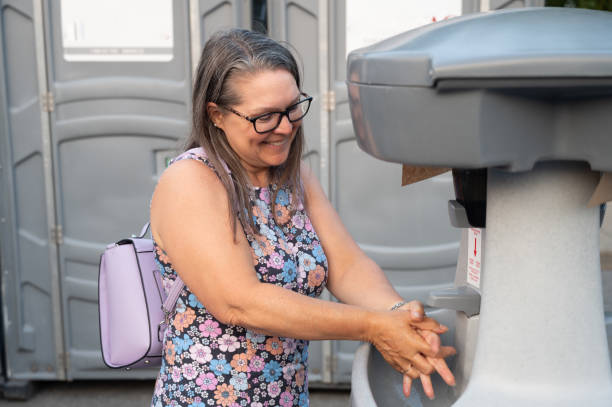 Best Affordable porta potty rental  in Vcennes, IN